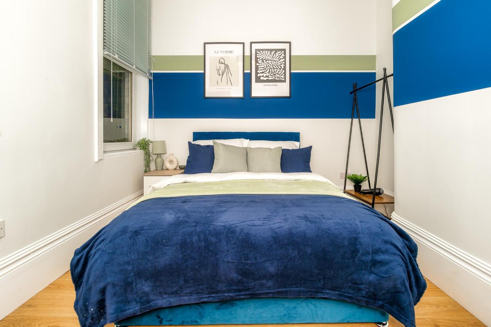 Cosy Retreat - Charming 2-Bed Apartment Greenock Buitenkant foto